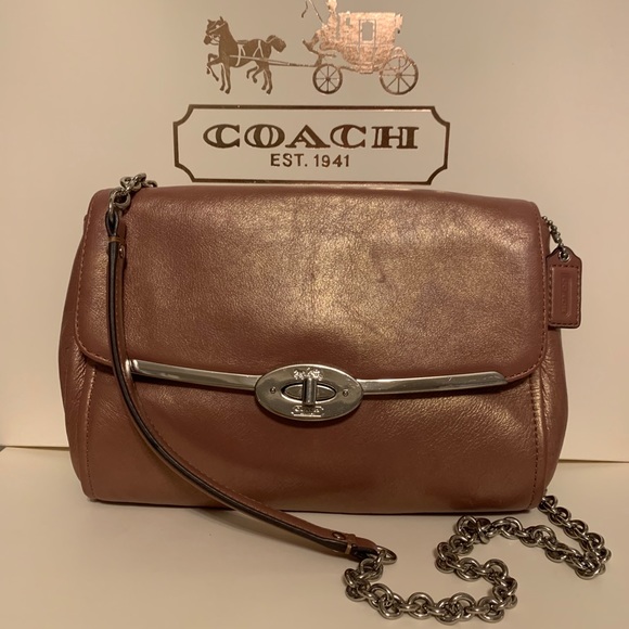 Coach purse - Picture 4 of 5